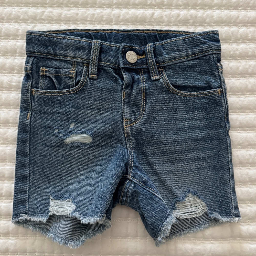 Old Navy shorts girls size 4T